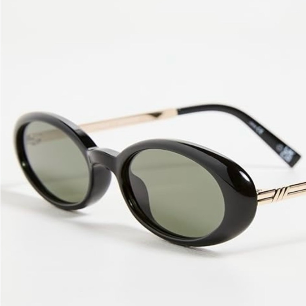 Le Specs Magnifique Sunglasses